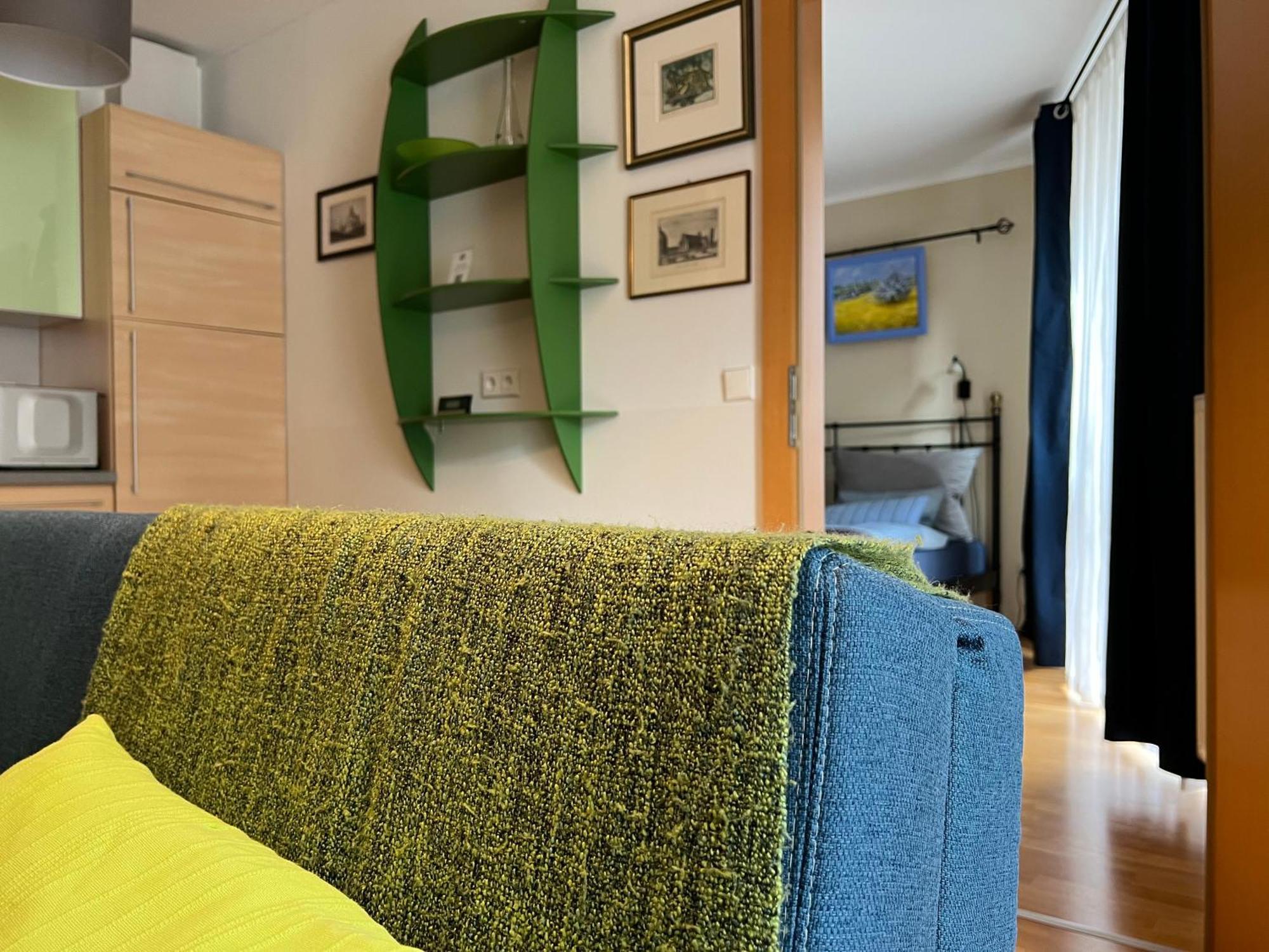 Feels-like-home @ Praterstern Appartement *